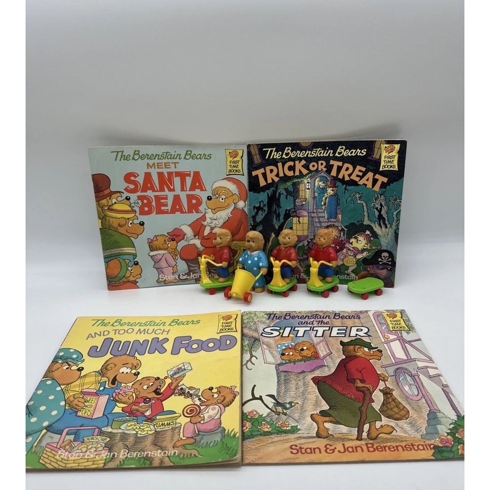 Vintage Lot of 4 Berenstain Bears Mini-Storybooks with McDonalds Toys
